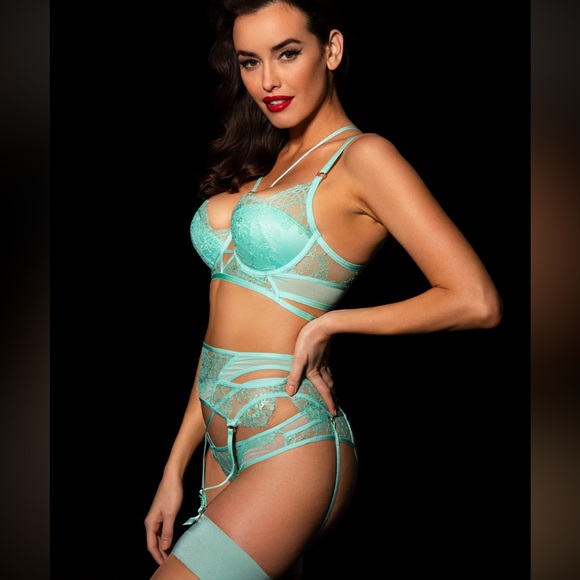 VANESSA MINT
SUSPENDER - Picture 3 of 12